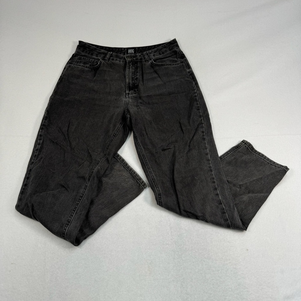 BDG Mom Straight Leg Jeans Womens Size 29 Faded Black High Rise